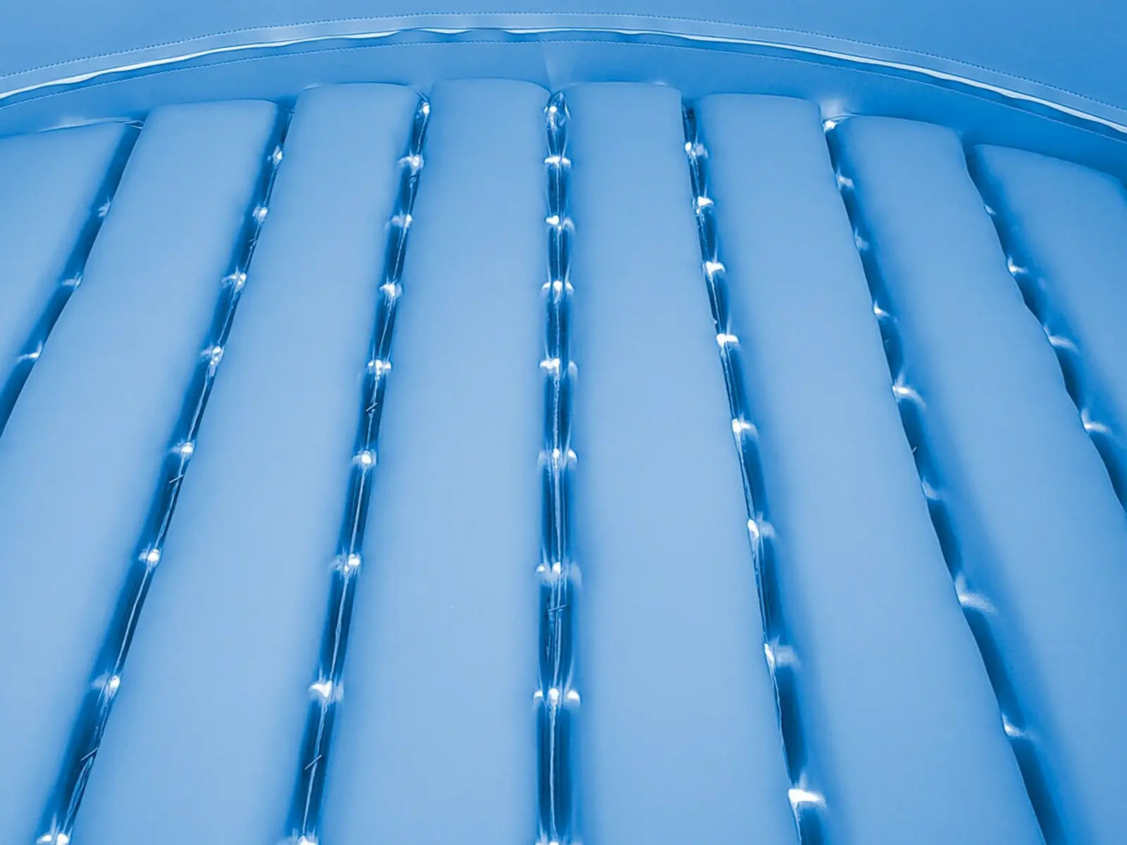 Round Ball Pitt with LED