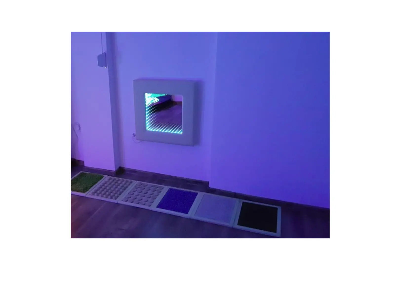 copy of Tablica Kolorowa Ściana z Pilotem