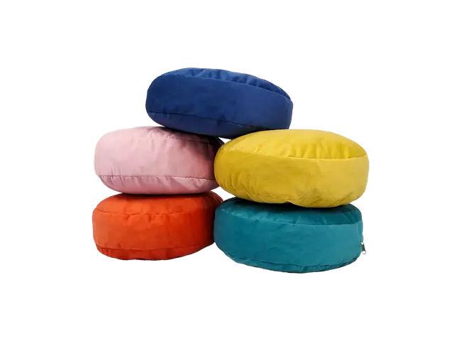 Round Cushions AMORE -  5 pcs.