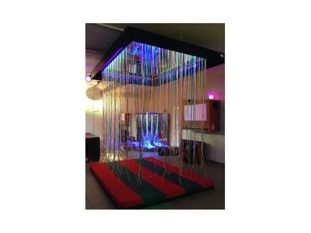 Sensory light shower mattress - 200 x 160 x 10 cm