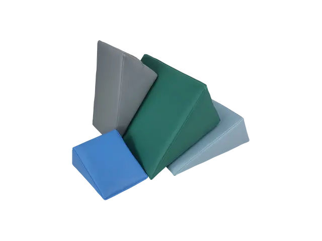 Klin rehabilitacyjny do masażu tensegracyjnego 67/53x25x15cm